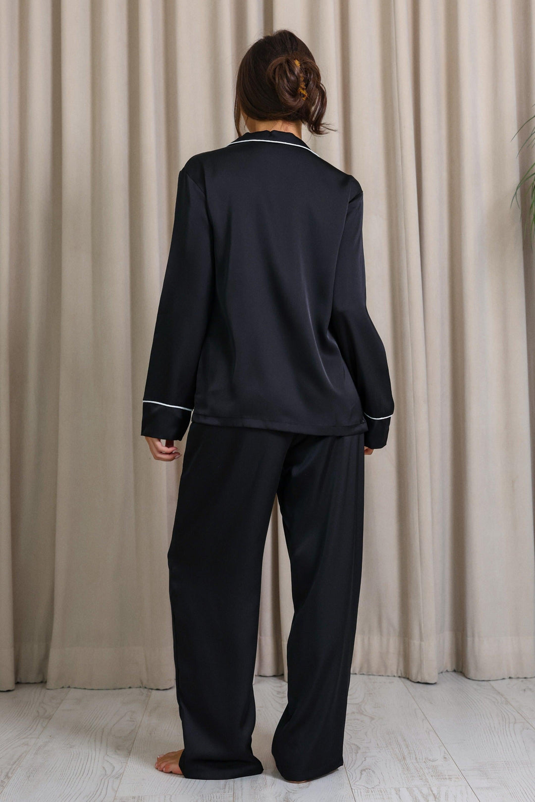 Nyla Satijnen Lange Pyjama Set - Zwart