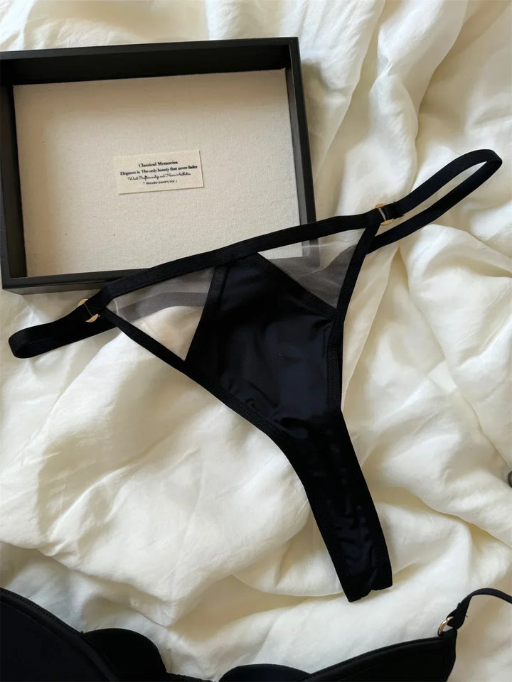 Petalen In Vlammen Bra Set