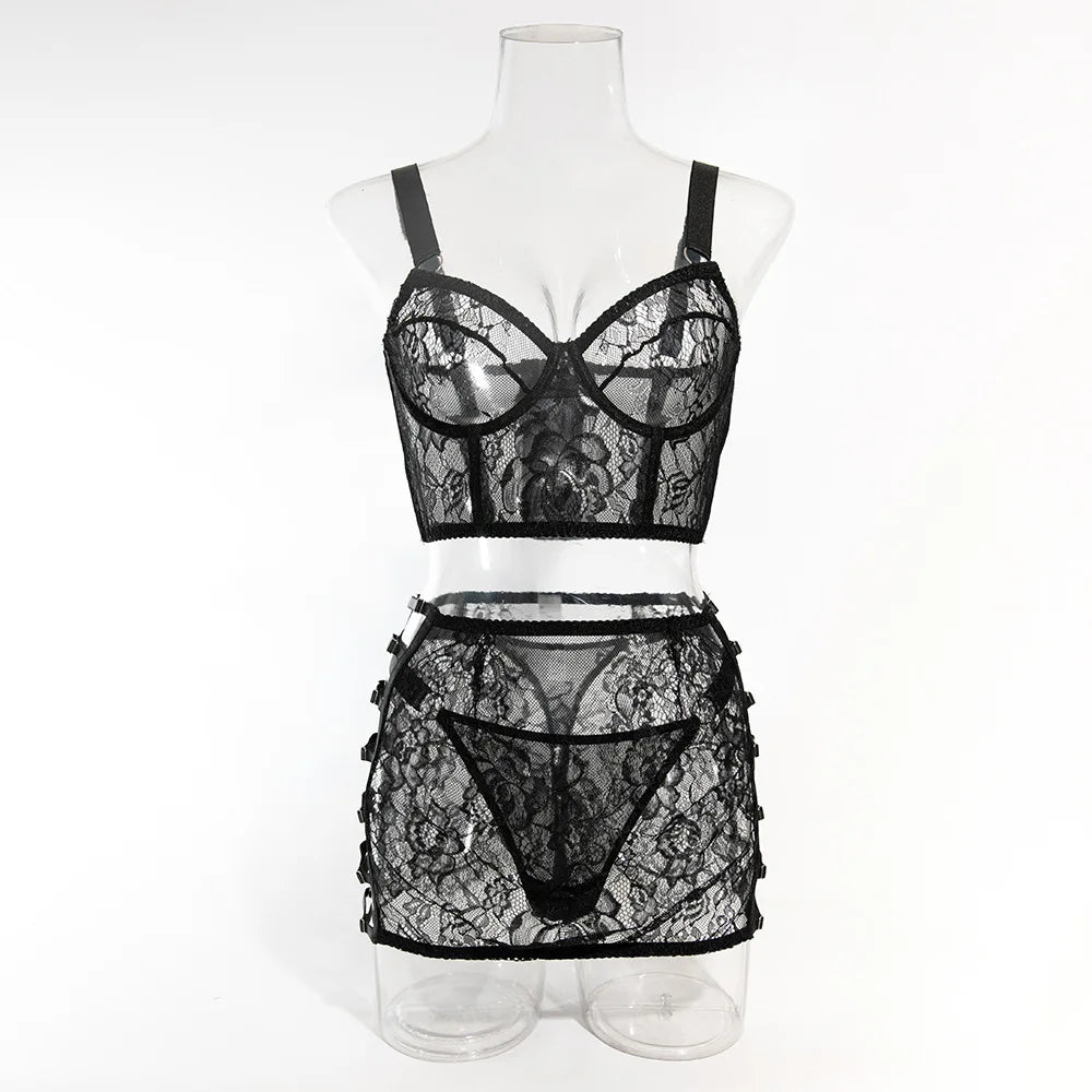 Krachtige Lingerie Posities